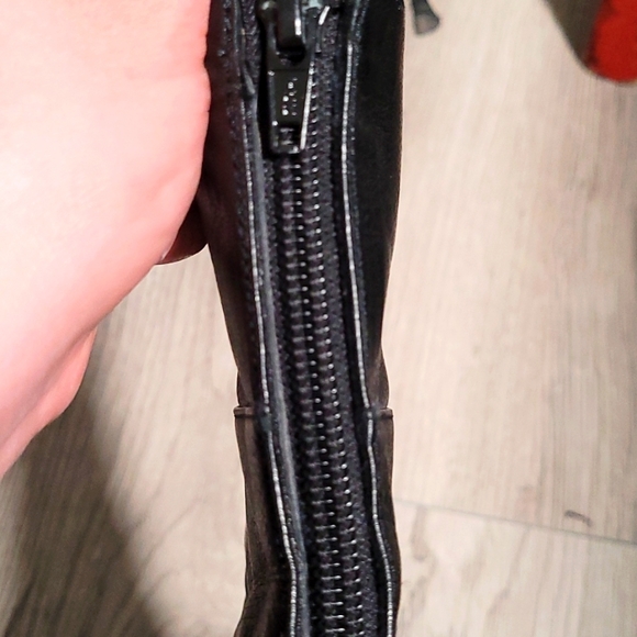 Gucci black booties - Picture 11 of 15